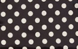 ポルカブラック